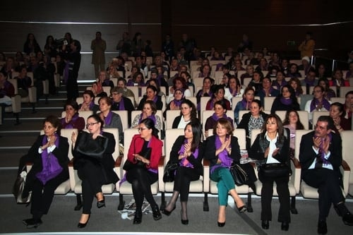 2015 Türkiye’Sinde Kadın
 - 29