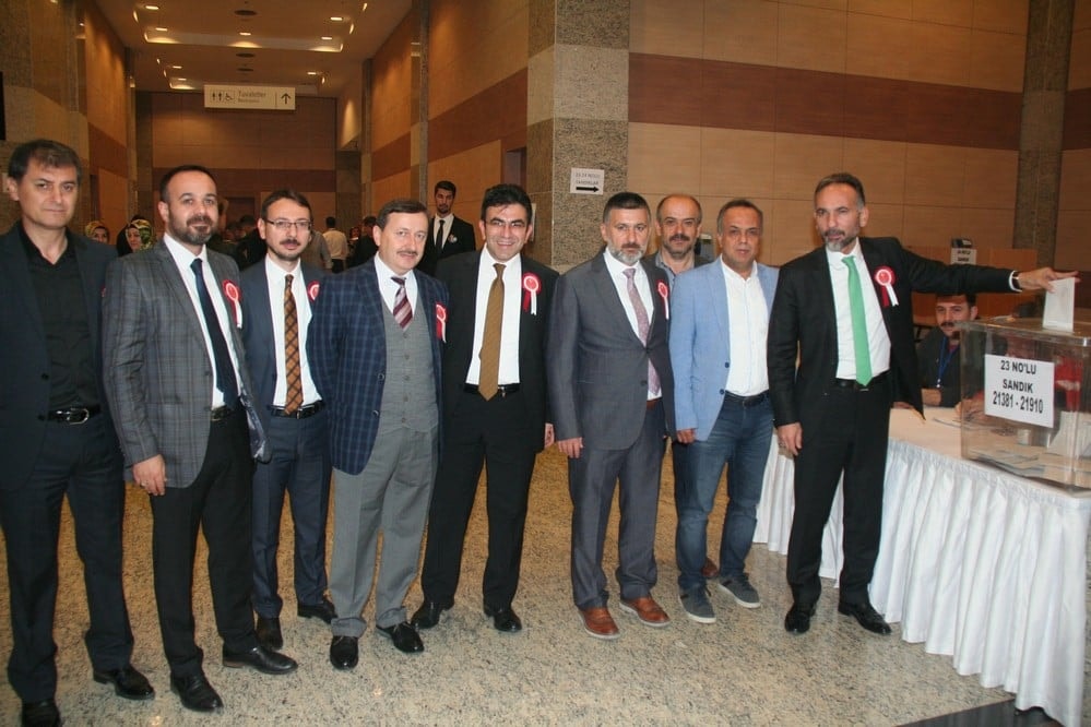 Başkan Durakoğlu Güven Tazeledi - 430