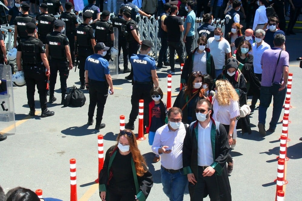 Yasa Yapma Gücünü Silah Olarak Kullananları Uyarıyoruz - 11