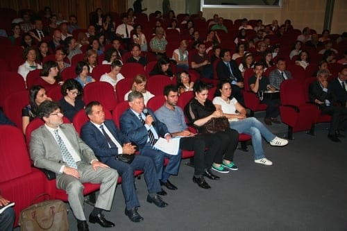 İş Hukukuna İlişkin Sorunlar Ve Çözüm Önerileri
 - 48