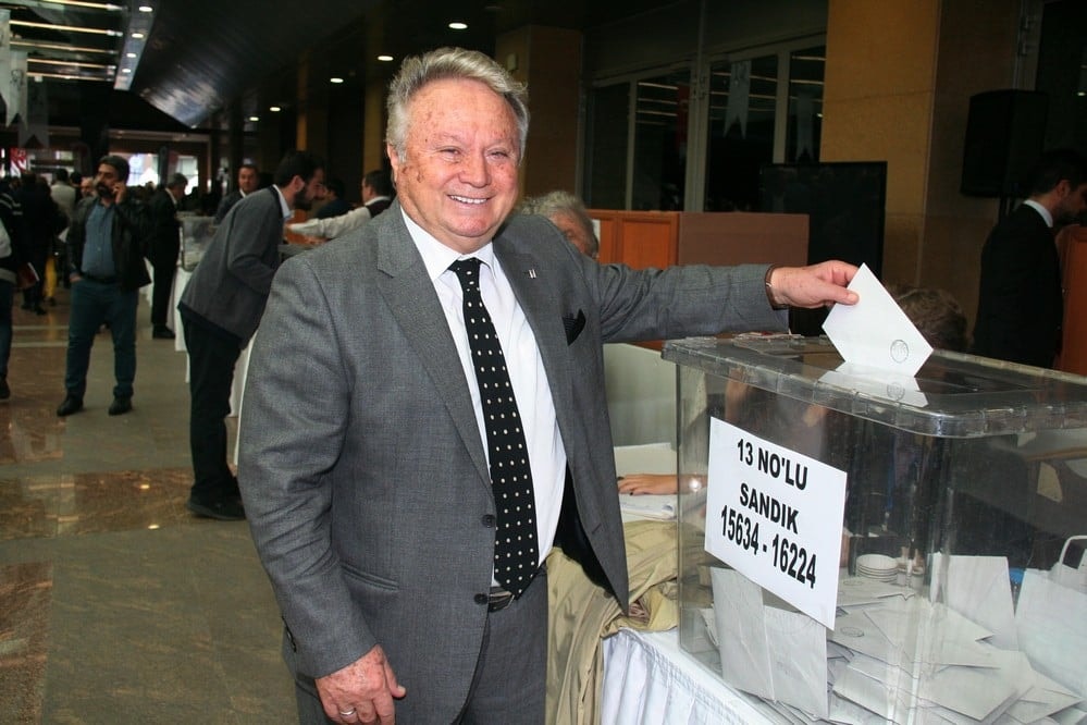 Başkan Durakoğlu Güven Tazeledi - 513