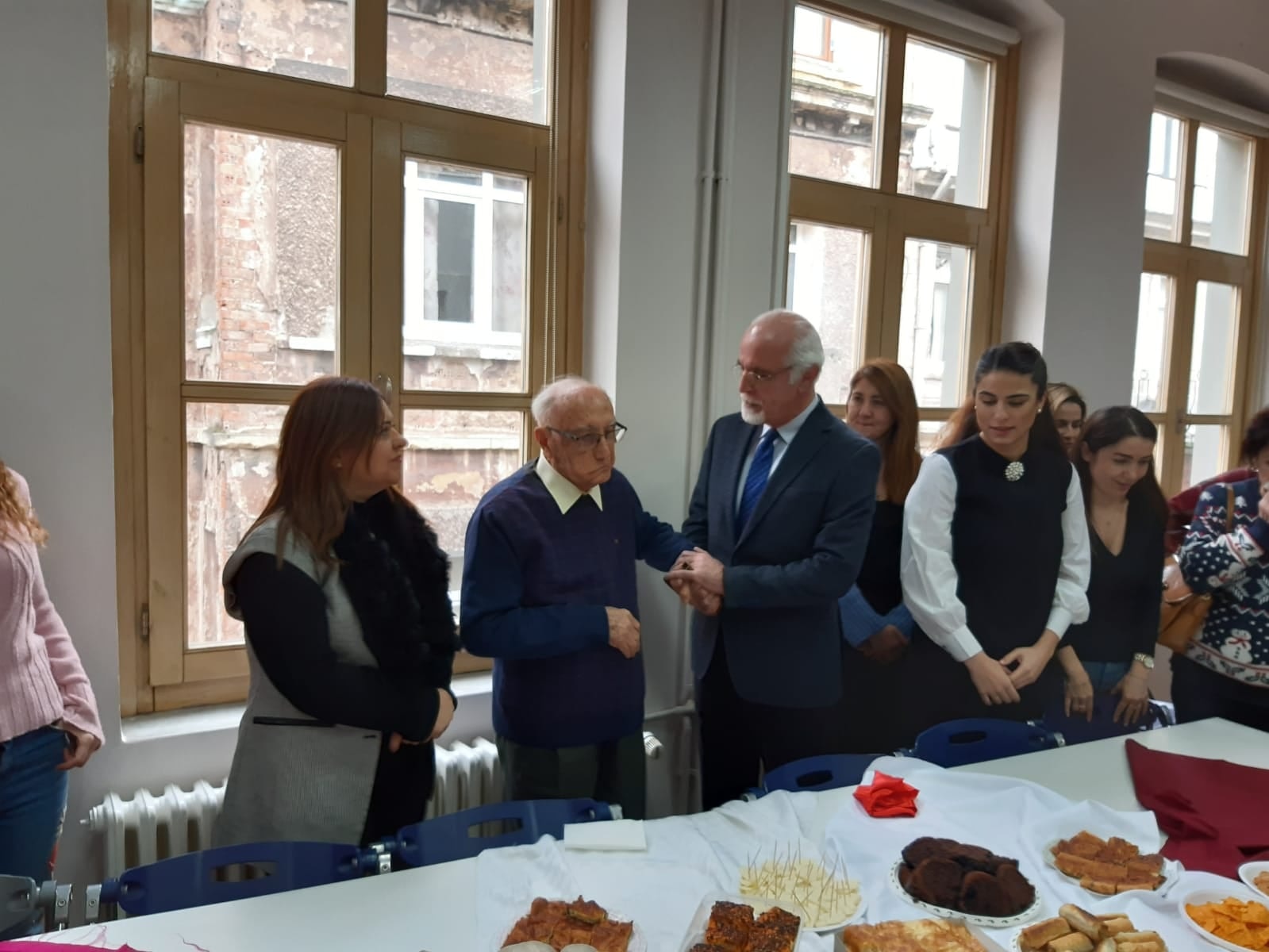 Baromuz Ressamını Yitirdi     - 5