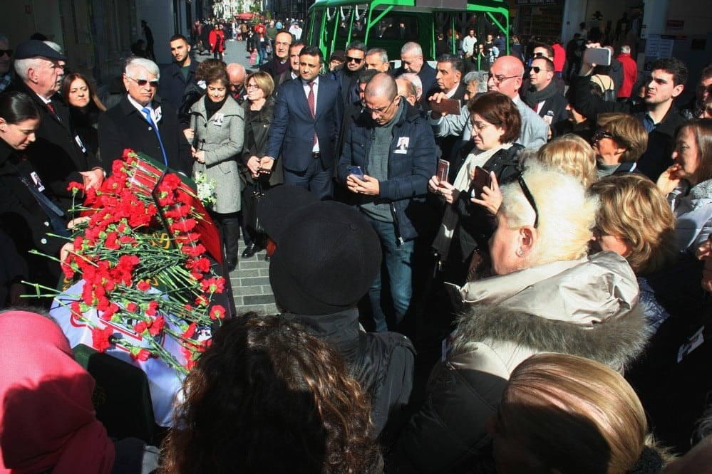 Avukat Zeki Yıldam Son Yolculuğuna Uğurlandı - 9