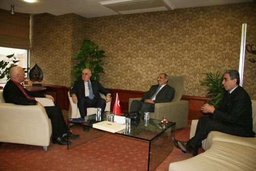 Avukat Evleri Projesi İçin
Çalışmalar Yapılıyor - 2