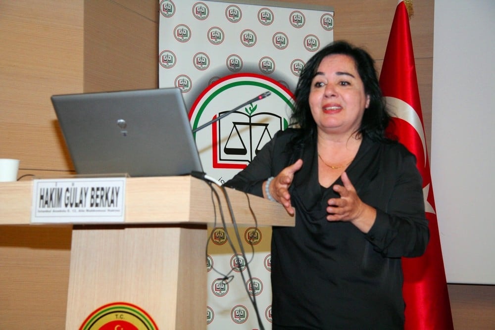 Kadın Hakları ve Aile İçi Şiddet” Konulu Sertifika Programı Devam Ediyor - 64