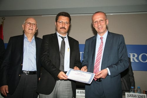 Dünden Bugüne Basın Ve Toplum

 - 24