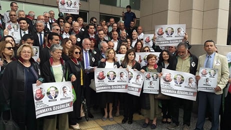 Parola Hukuk, İşareti Demokrasi