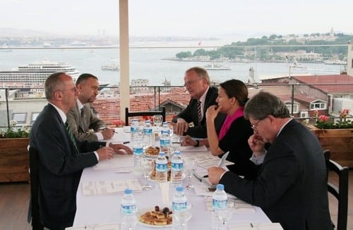 Alman Diplomatların Baromuzu Ziyareti

 - 4