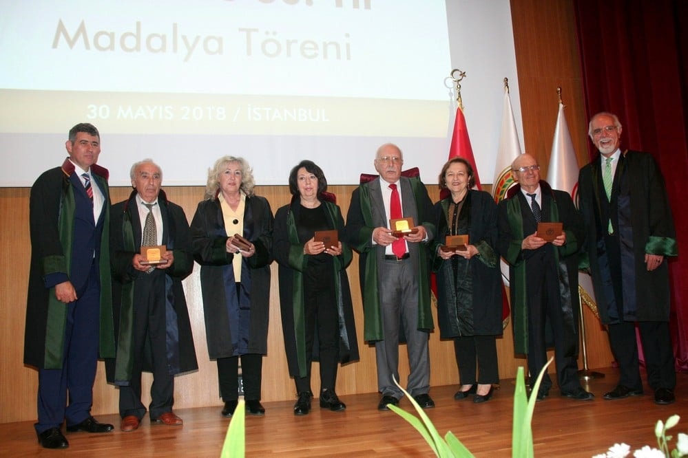 Meslekte 40, 50, 60 Yılını Dolduran 467 Meslektaşlarımıza Madalya Verildi - 323