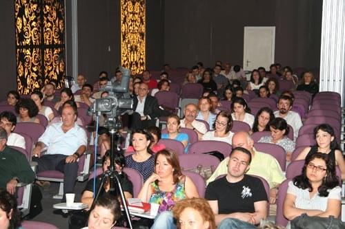 Kadın Hakları Merkezi Eğitim Semineri Yapıldı
 - 14