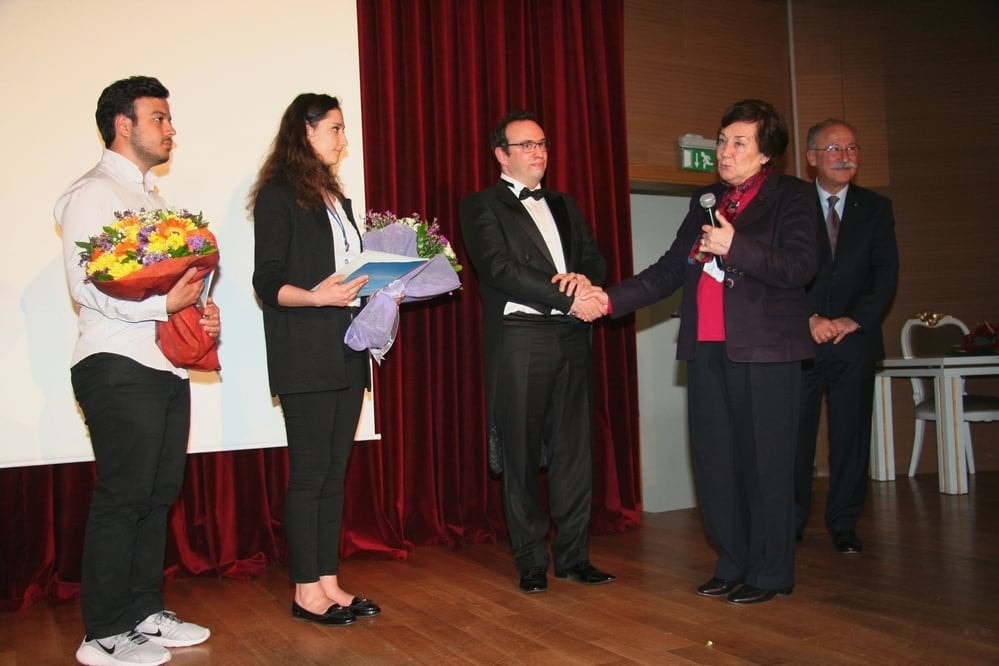 Çağdaş Yaşam Cumhuriyet Ödülü Ümit Kocasakal’a Verildi - 141