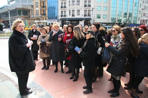 Kadını Ve Erkeği Eşit Bir Türkiye Çağdaştır

 - 9