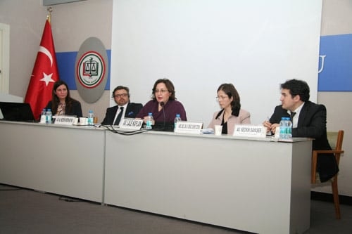 Hava Hukukunda Yolcu Hakları
 - 14