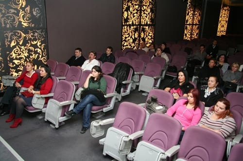 Türk Halk Müziği Koromuz Atatürk’Ün Sevdiği Eserleri Seslendirdi
 - 5