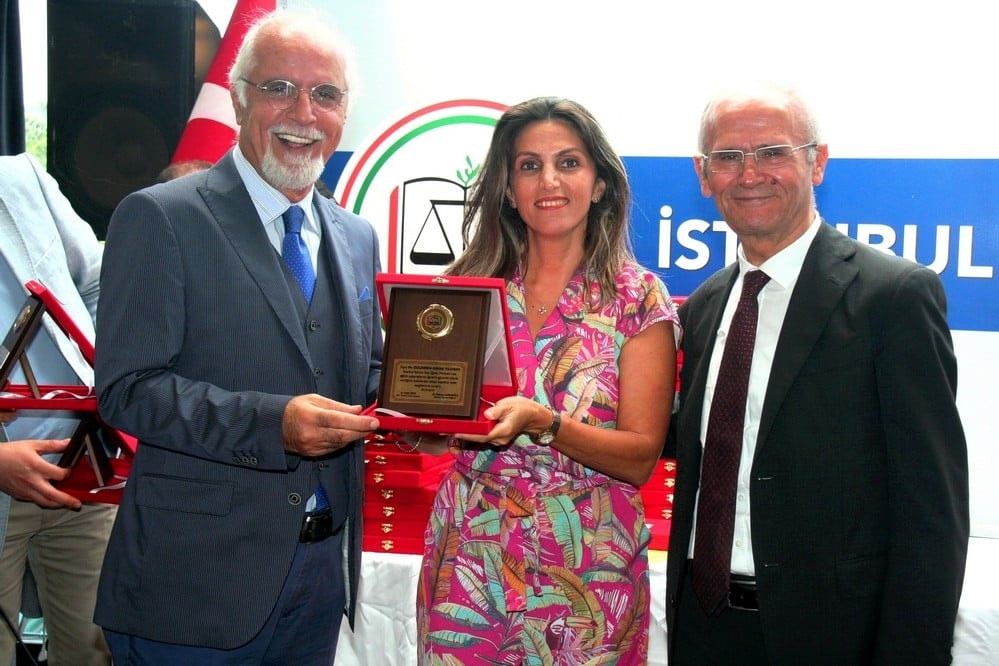 Sem Eğitmenlerine Plaket Verildi - 70