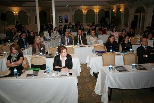 Yabancılar Ve Uluslar Arası Korumaya İlişkin Adli Yardım Görevi Alacak Avukatlara İçin Sertifika Programı Düzenlendi

 - 6