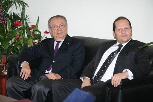 Prof. Dr. Bülent Berkarda’Dan  Baro Başkanımıza Ziyaret

 - 2