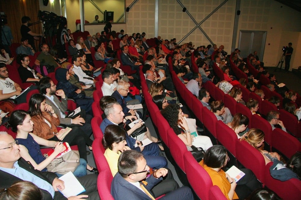 İş Hukuku Ve Sosyal Güvenlik Hukukuna İlişkin Sorunlar - 24