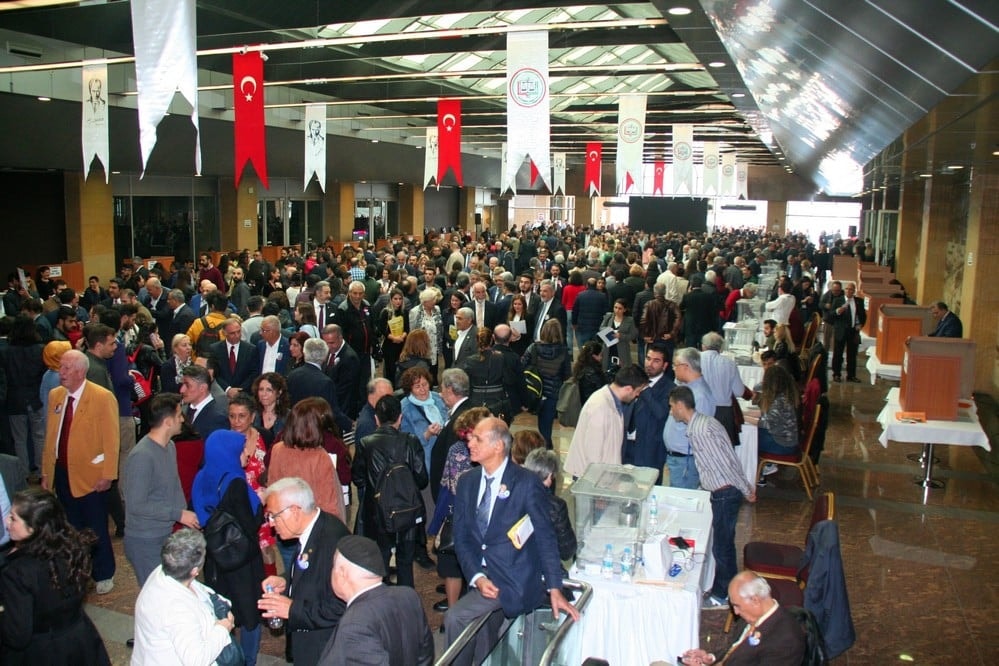 Başkan Durakoğlu Güven Tazeledi - 573