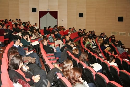 Kadın Hakları Ve Aile İçi Şiddet” Konulu Sertifika Programı Devam Ediyor - 39