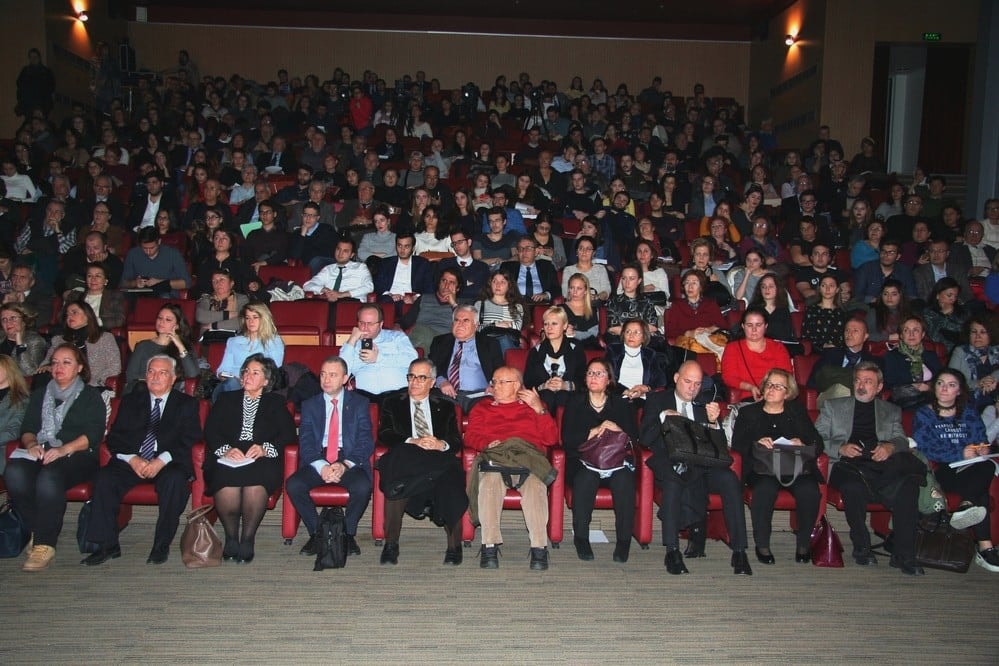 Hukuksal Gerçeklikler Bağlamında Anayasa Değişikliği - 28