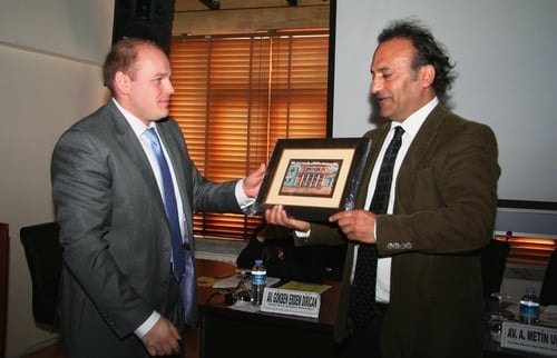 Rusya Federasyonu Hukukçularıyla Birlikte Rusya Ve Türkiye’De Tahkimin Rolü Ve Önemi Konferansı

 - 17