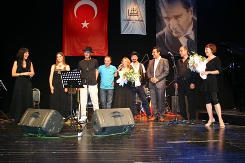 Seyyah’La Rock Dünyasında Gezinti
 - 16