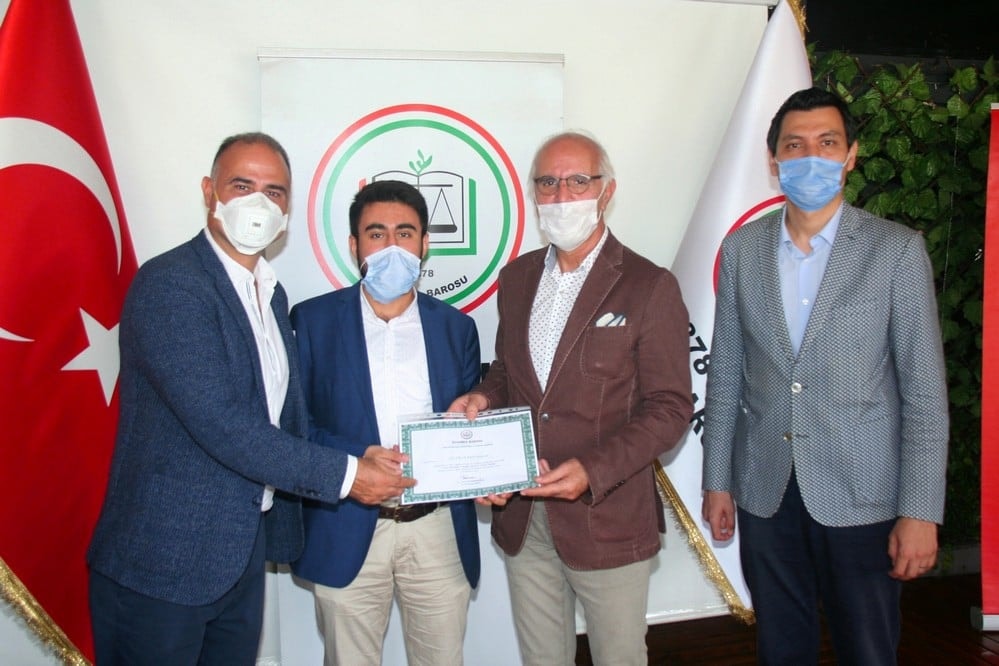 CMK ve Spor Hukuku Eğitimin Tamamlayanlara Sertifika Verildi - 45