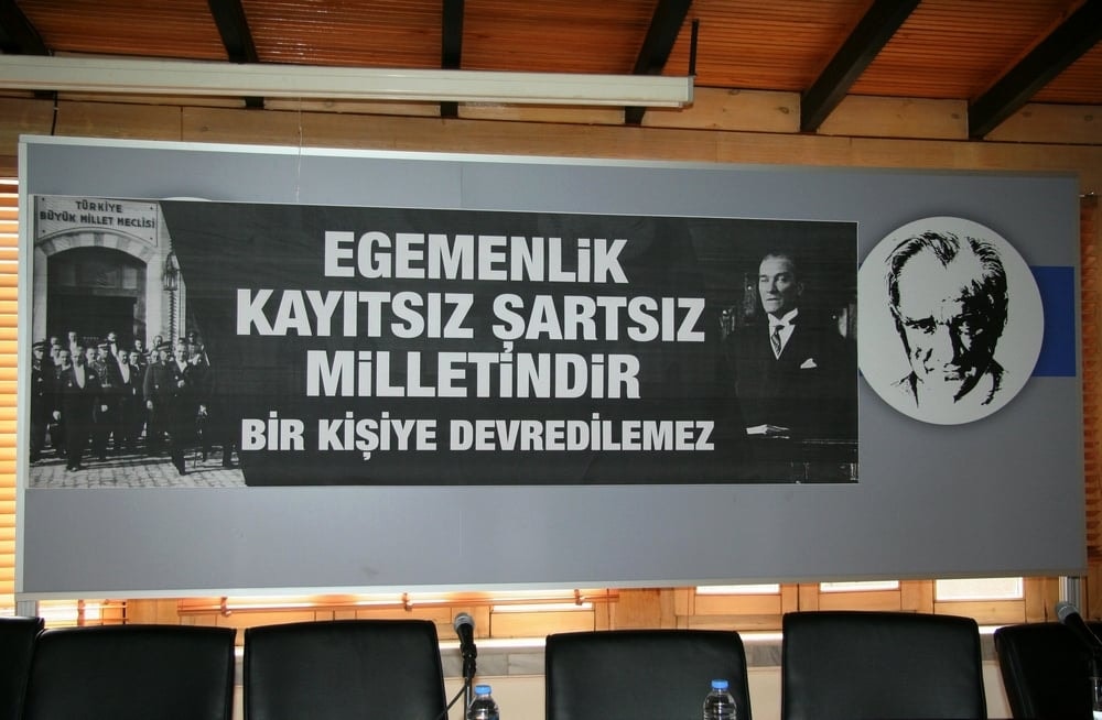 Partili Cumhurbaşkanlığı Sistemi, Ülkemizin Bölünmesi Yolunu Açacak Büyük Tehditler İçermektedir - 2