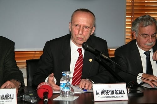 Rauf Denktaş Türk Dünyasının Kahramanıdır

 - 13