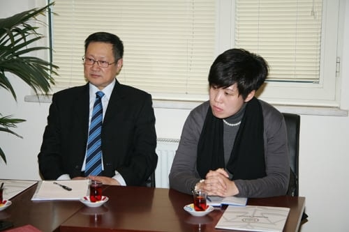 Çin Halk Cumhuriyeti  Shanghai Kentinden Hukukçular Baromuzu Ziyaret Ettiler
 - 6