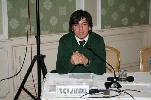 Yabancılar Ve Uluslar Arası Korumaya İlişkin Adli Yardım Görevi Alacak Avukatlara İçin Sertifika Programı Düzenlendi

 - 41