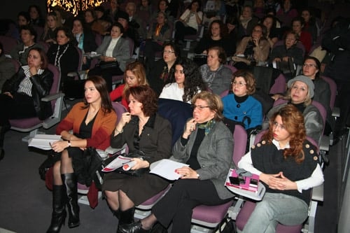 Kadın Kuruluşları Bu Yıl 11 Sığınma Evi Daha Açılması İçin Çağrıda Bulundu

 - 13