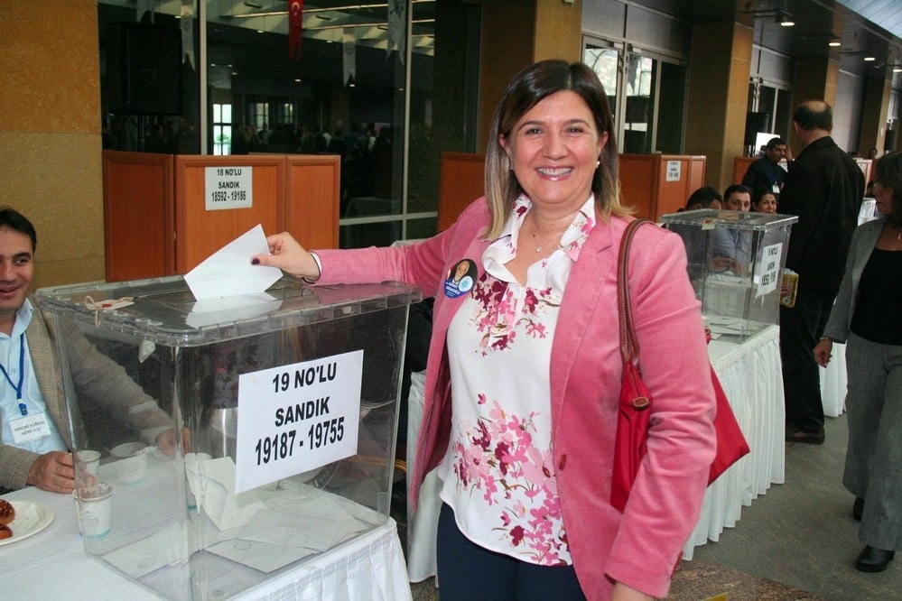 Başkan Durakoğlu Güven Tazeledi - 393