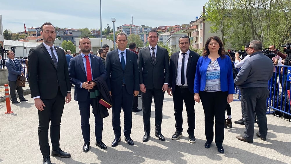 İstanbul Barosu Başkanı Av. Filiz Saraç, 43 Madencimizin Yaşamını Yitirdiği Amasra Maden Faciasının Duruşmasına Katıldı - 3