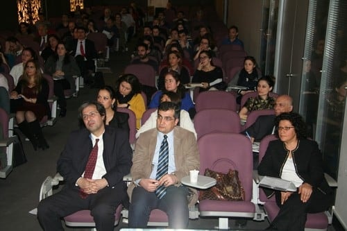 Mobbing Bir İnsan Hakları İhlalidir
 - 5