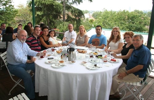 Staj Eğitim Merkezi Eğitmen Meslektaşlarımız Kahvaltıda Bir Araya Geldi
 - 14