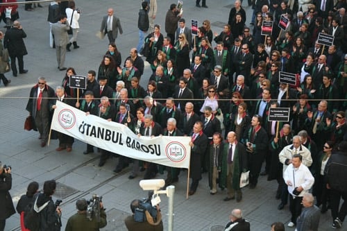 Barolar “Yargıya Ve Ülkeye Sahip Çıkma” Yürüyüşü Yaptılar - 37