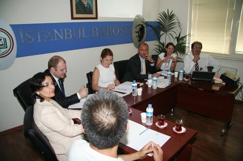 Çinli Adli Bilimciler Baromuzu Ziyaret Etti
 - 2