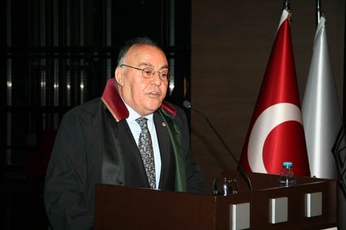 İstanbul Barosu Olağanüstü Genel Kurul Kararı: ‘Başkan Ve Yönetim Kurulu Görevinin Başındadır. İrademize Sahip Çıkıyoruz”

 - 26