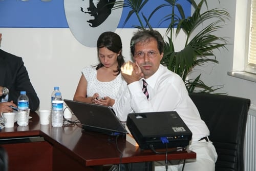 Çinli Adli Bilimciler Baromuzu Ziyaret Etti
 - 15