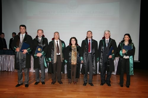 Mesleklerinde 25, 30, 35 Yılını Dolduran Toplam 693 Meslektaşımıza Plaket Verildi
 - 53