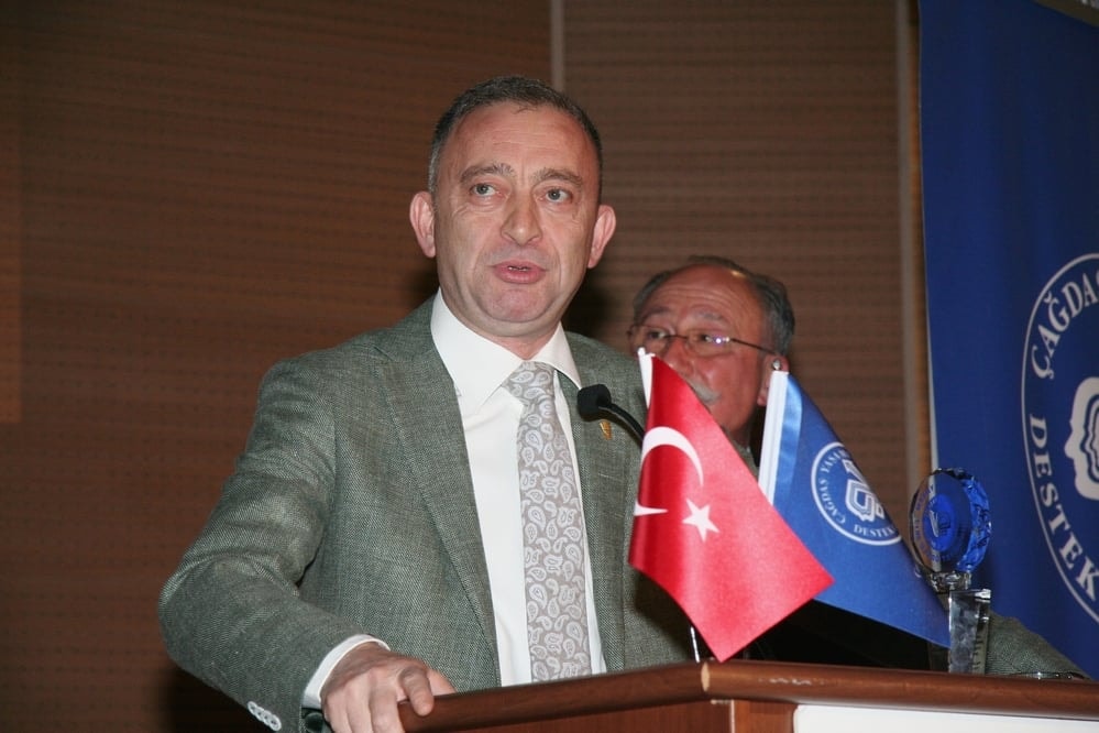 Çağdaş Yaşam Cumhuriyet Ödülü Ümit Kocasakal’a Verildi - 92