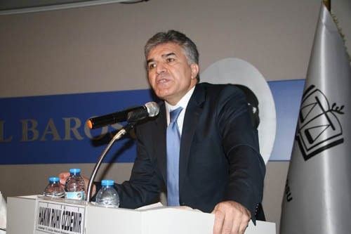 Kadın Hakları Ve Aile İçi Şiddet Semineri Devam Ediyor

 - 88