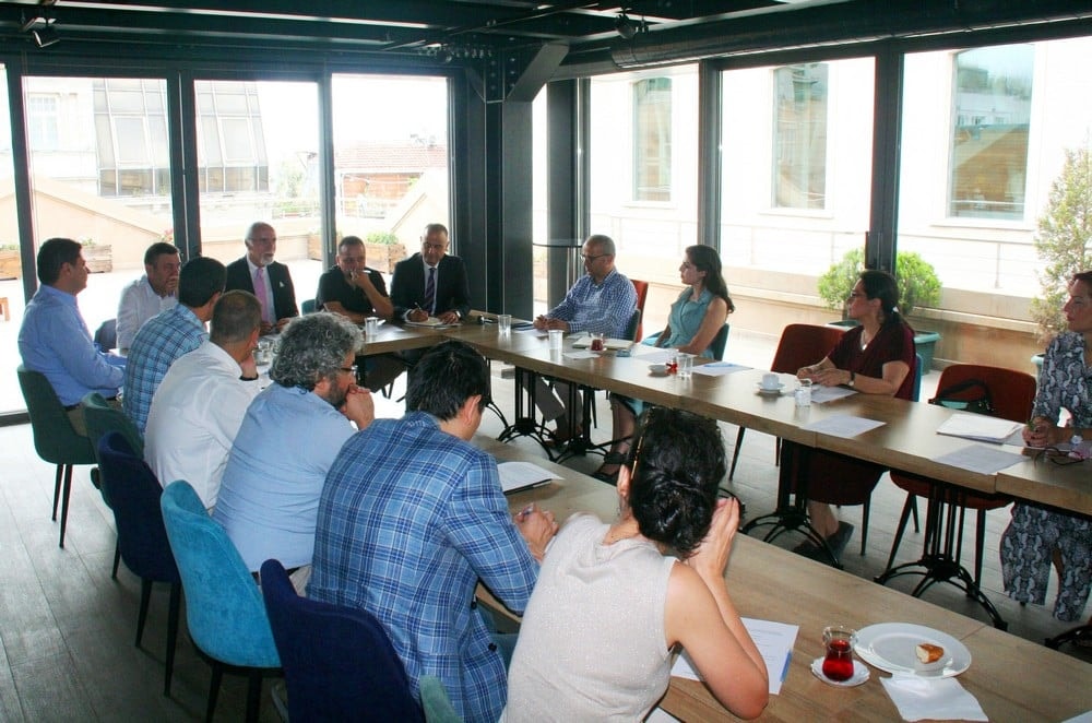 Sanık Müdafiliği, Mağdur/Şikayetçi/Katılan Vekilliği - 4