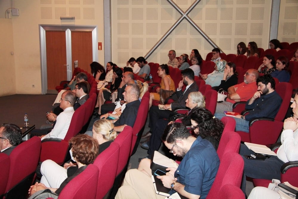 25. İş Hukuku Sempozyumu - 63