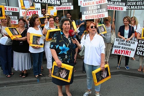 Kampanyada Toplanan Bir Milyonu Aşkın İmza 
Tbmm Başkanlığına Gönderildi - 12