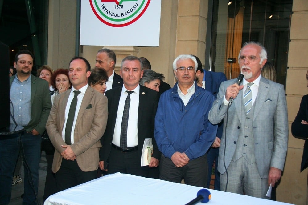 Demokrasi ve Dayanışma Nöbeti Devam Ediyor - 8