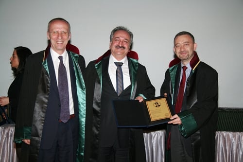 Mesleklerinde 25, 30, 35 Yılını Dolduran Toplam 693 Meslektaşımıza Plaket Verildi
 - 56