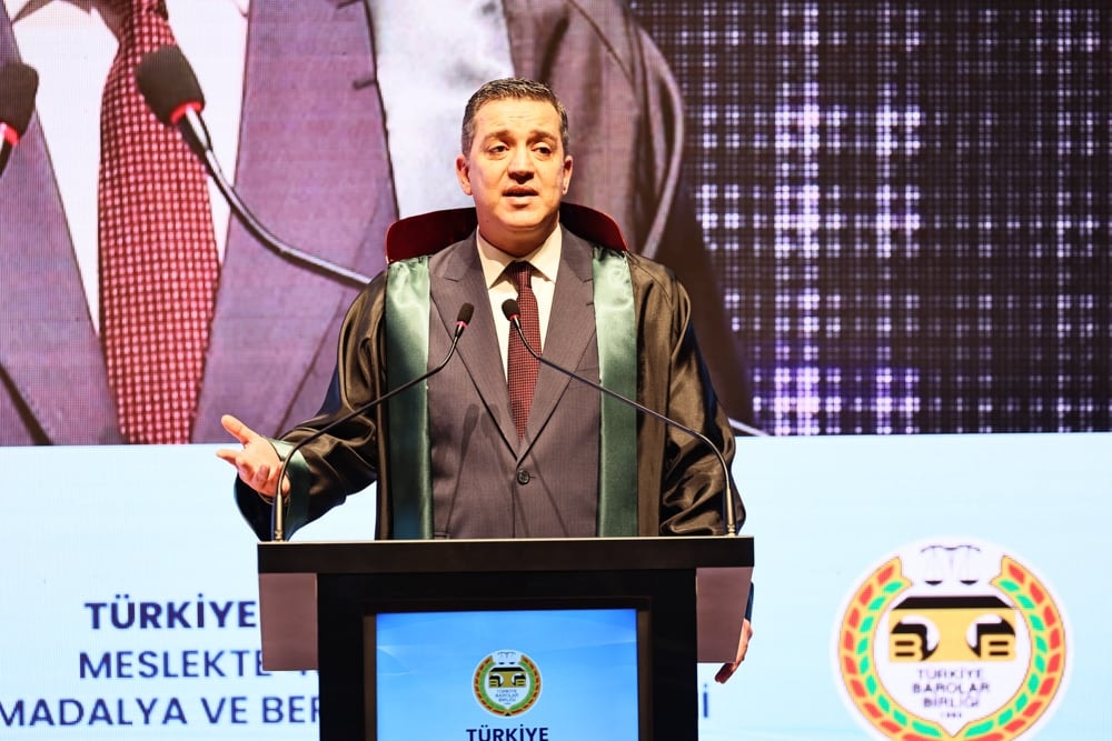 Meslekte 40, 50 ve 60 Yılını Dolduran Meslektaşlarımıza Plaket Verildi - 144